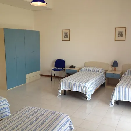 Hotel Casa Per Ferie Maria Assunta *