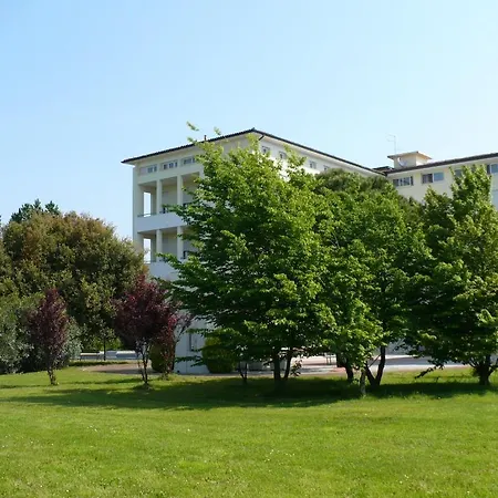 Casa Per Ferie Maria Assunta ホテル リド・ディ・イエゾロ