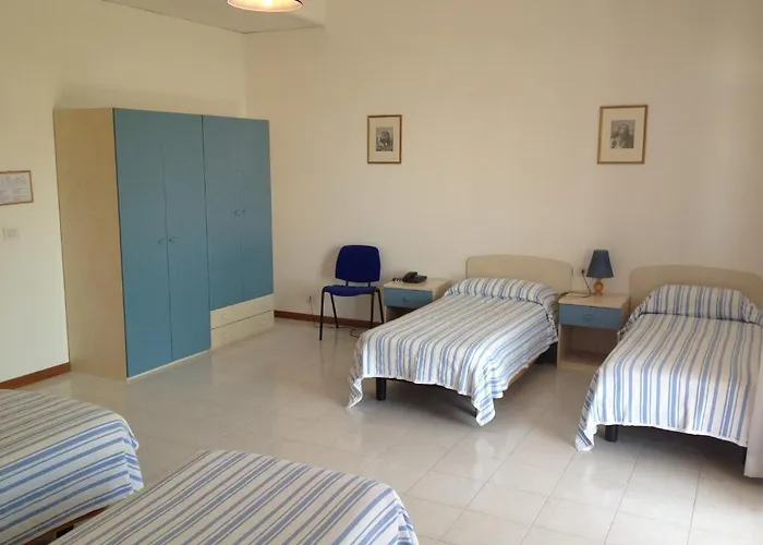 Hotel Casa Per Ferie Maria Assunta *